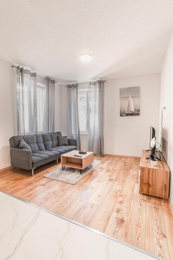 Apartments Florian 洛帕德 外观 照片